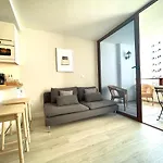Timeless Clock アパート *